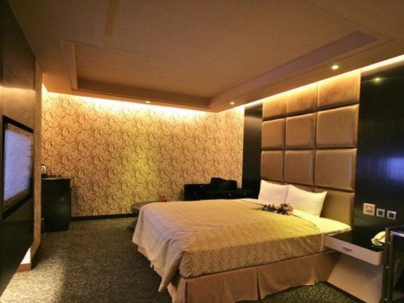 Fairy Tale City Motel Kota Hualien Bagian luar foto